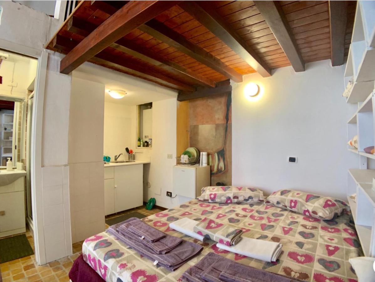 Ferienwohnung Flat Nirmala Studio-Shop Mailand Exterior foto